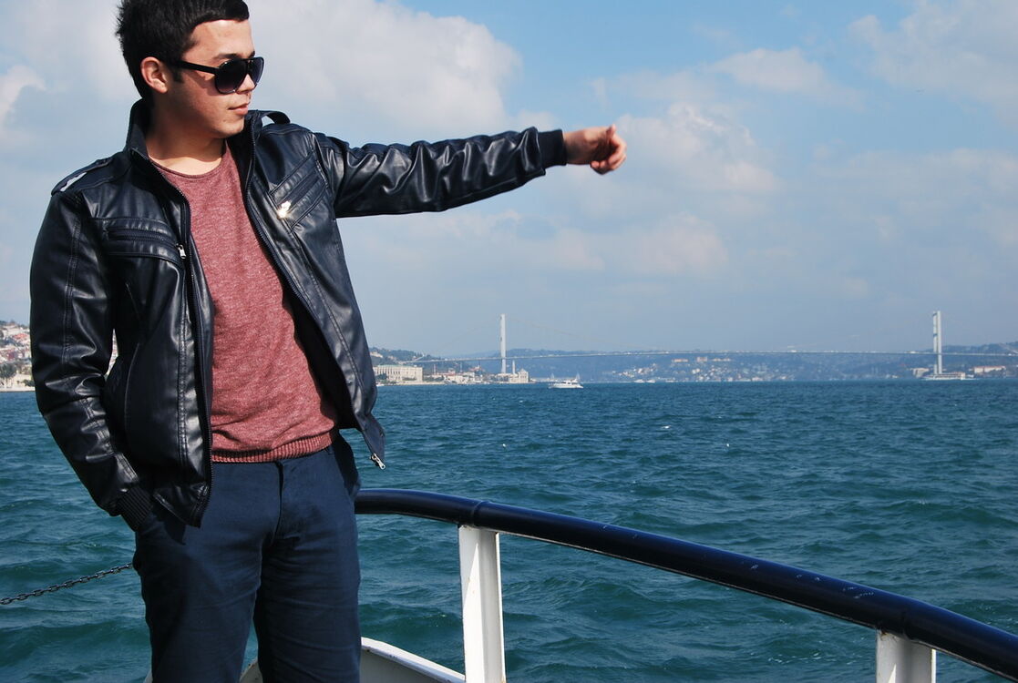  5951012  Ozbecha, 31 ,    