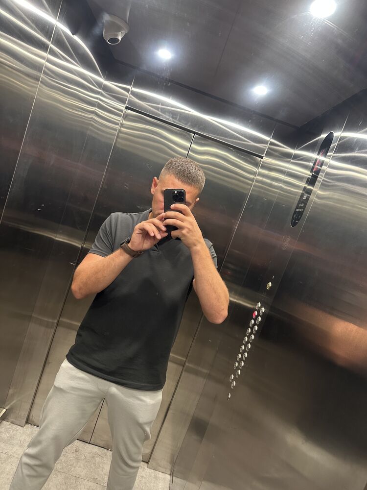  36978352  , 30 ,    