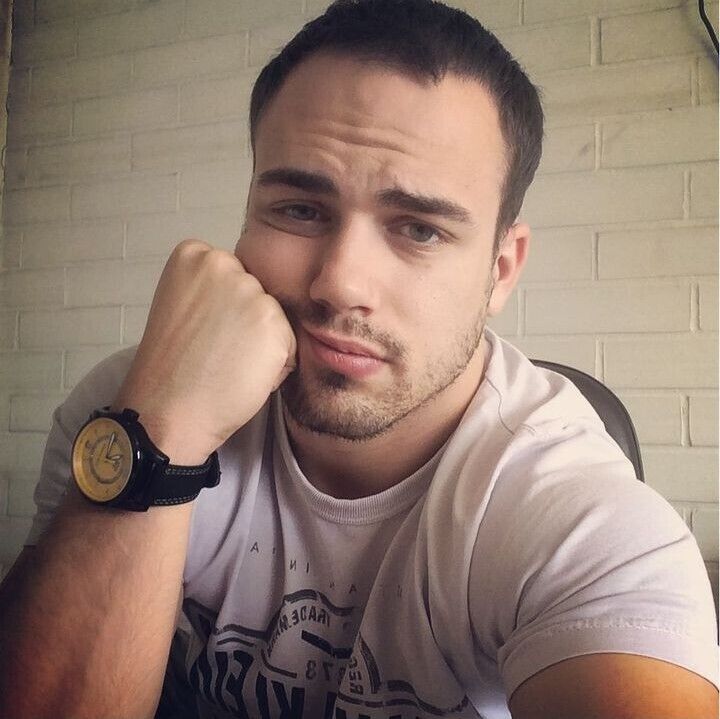  ,   Madison, 40 ,   ,   