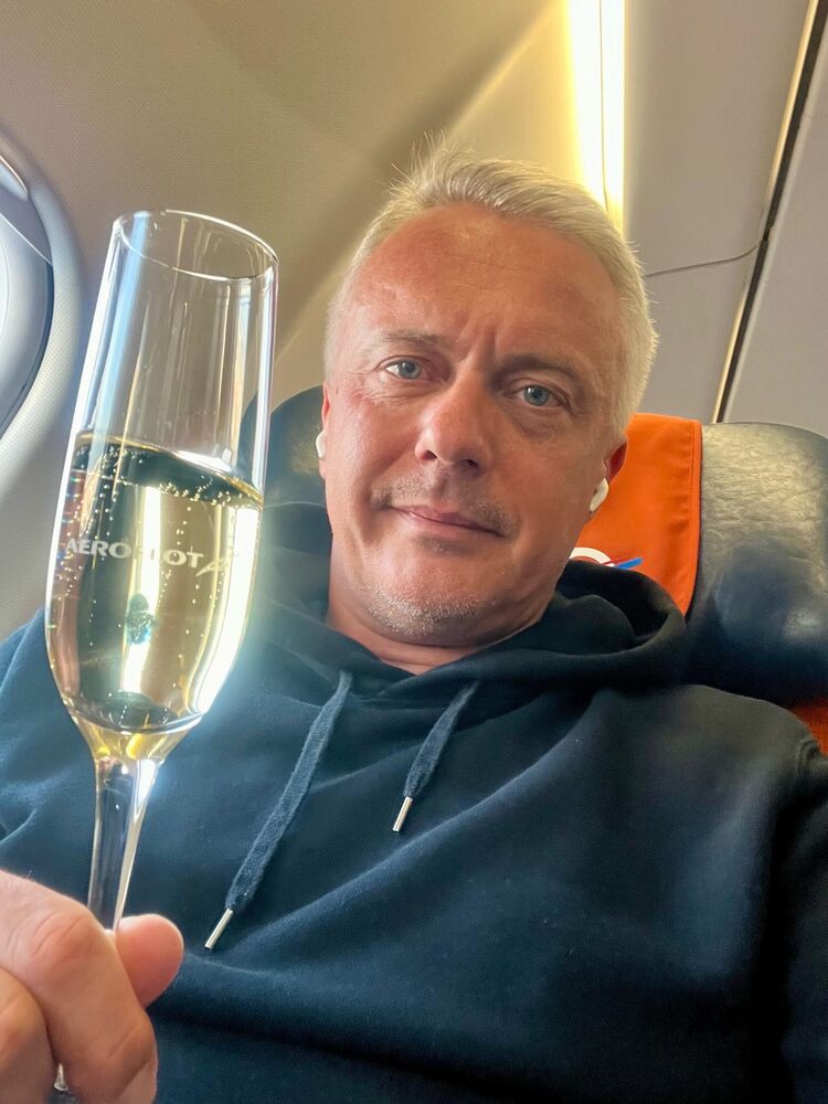 ���� 40106482 ������� �����, 51 ���, ���� ���������� � �����-����������