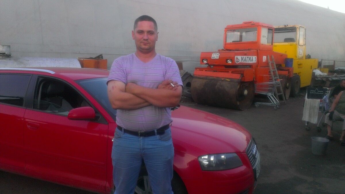  4525392  Dimon, 40 ,    
