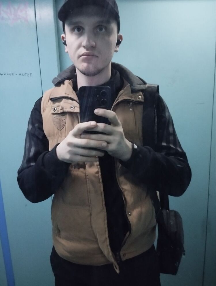  46540932  Nikolay, 23 ,    