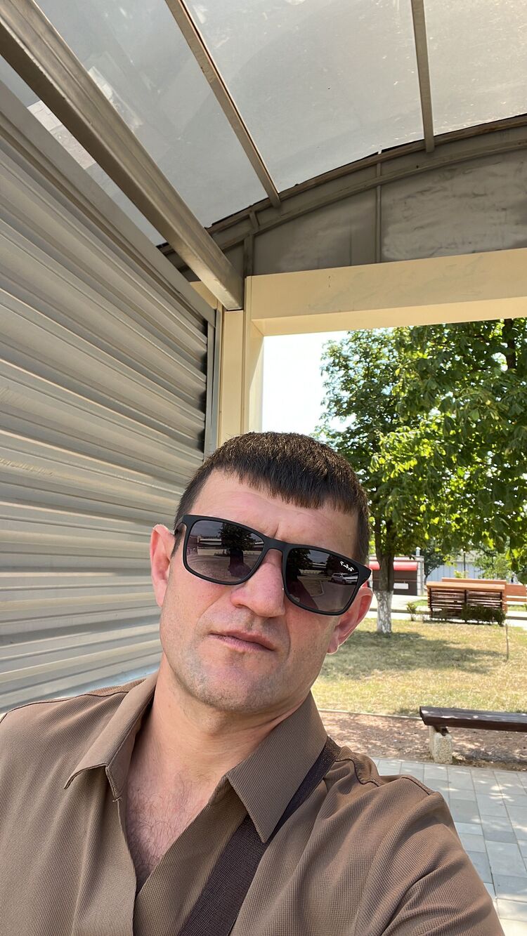  46131082  , 43 ,    