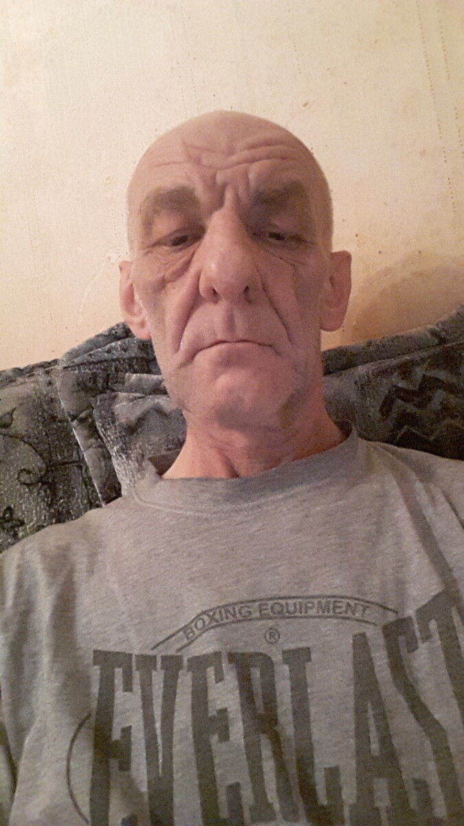  11114452  Sergei, 64 ,    