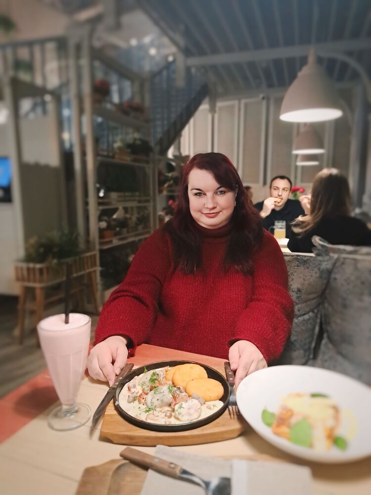  48206322  Svetlana, 45 ,    