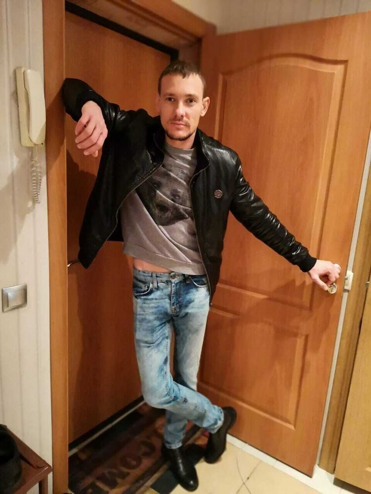  35916292  , 37 ,    