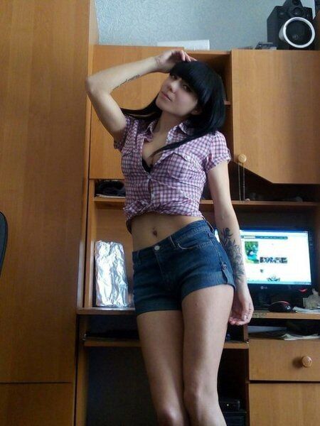  39504982  , 32 ,    
