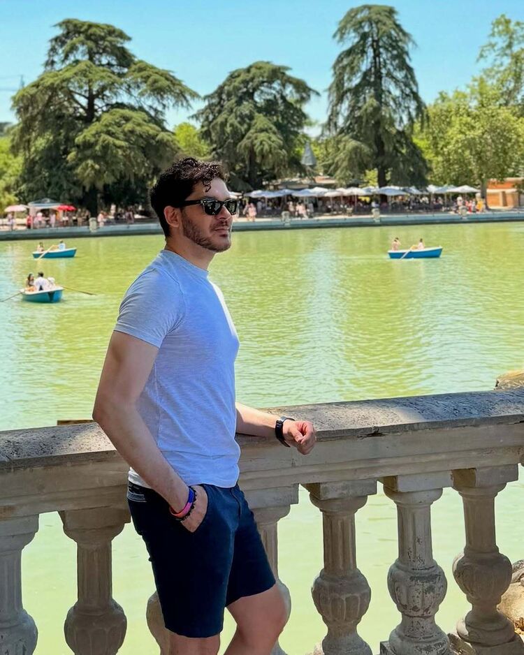  54398072  , 36 ,    --