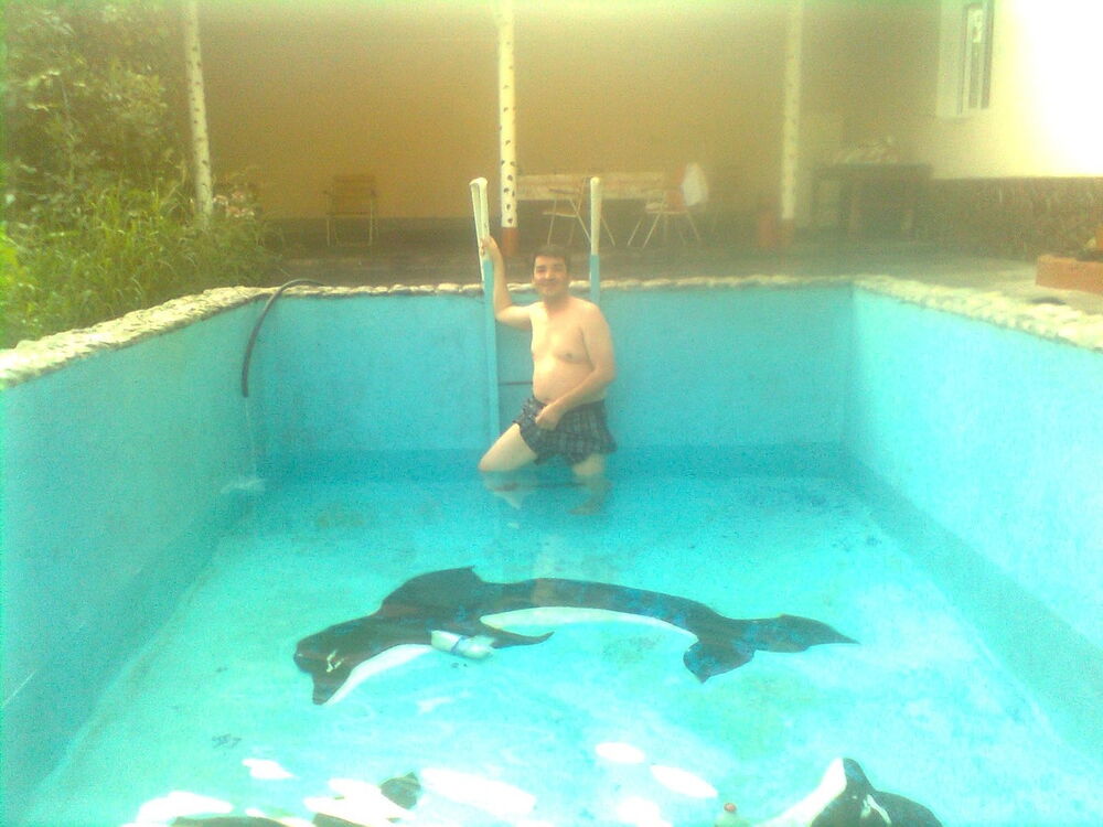  4679032  Hasan, 49 ,    