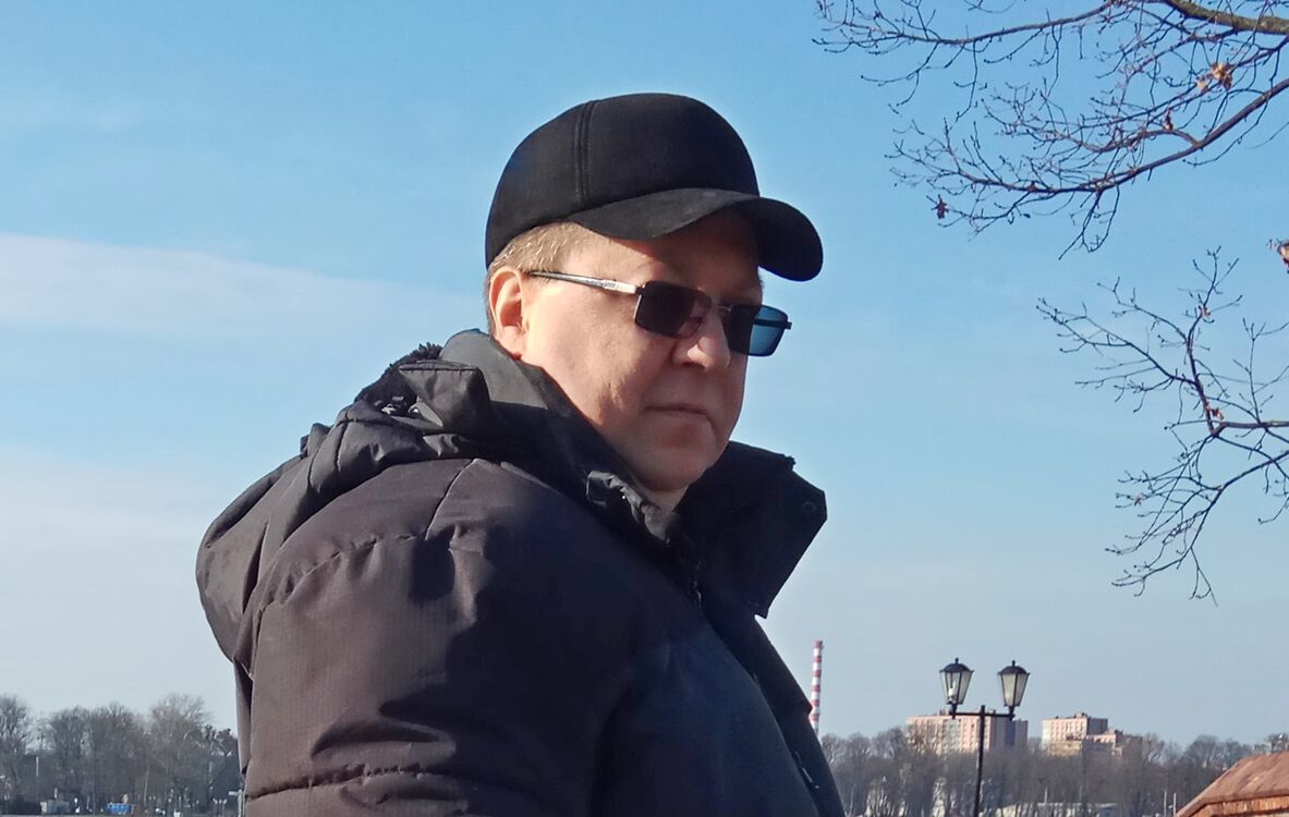  ,   Kofeman, 54 ,     , c 