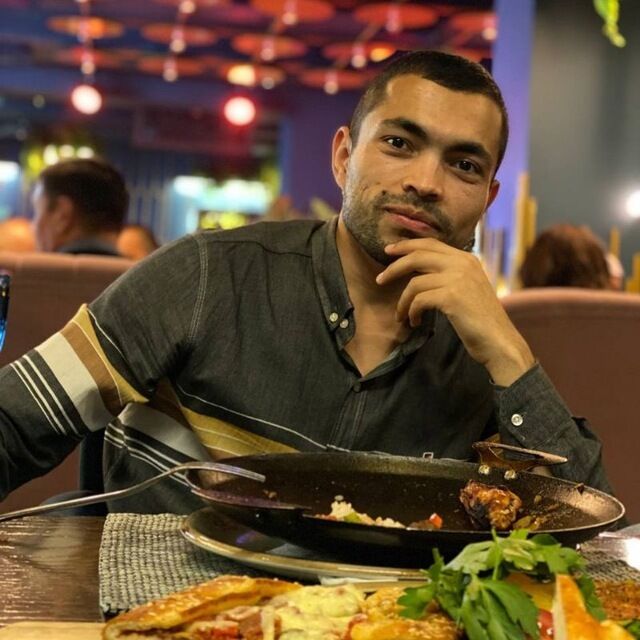  50938532  Ismail, 26 ,    