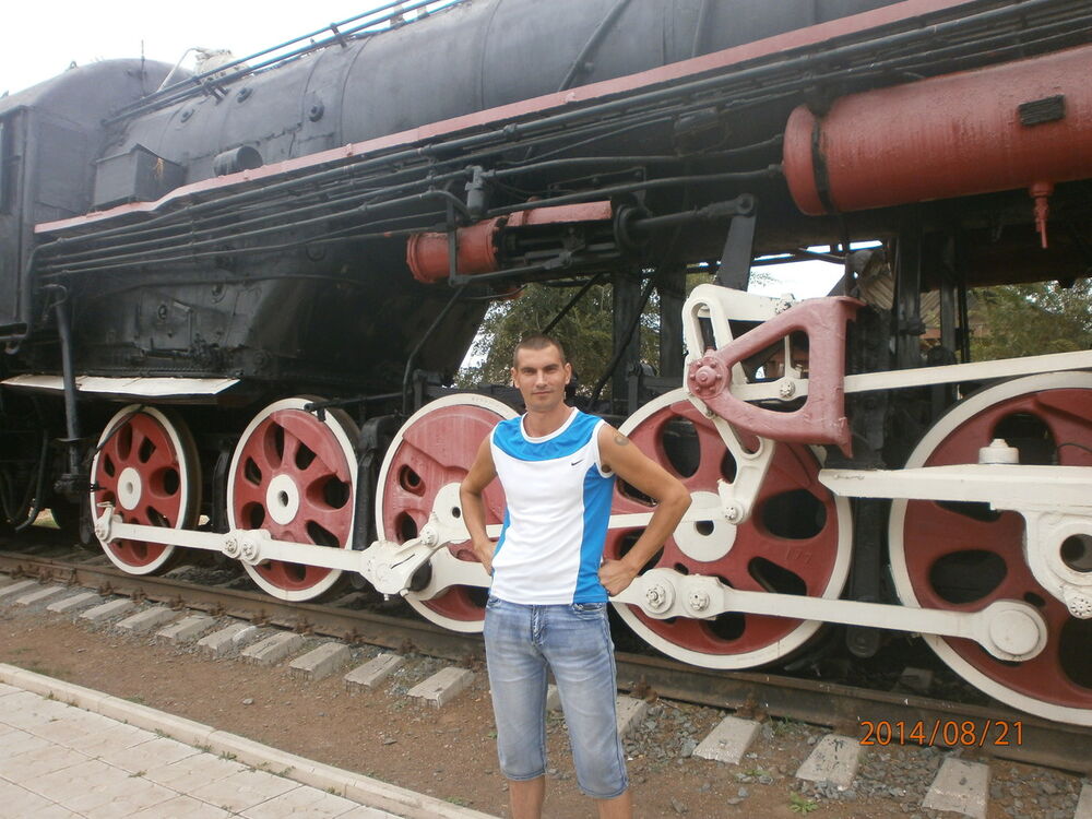 8838412  , 49 ,    