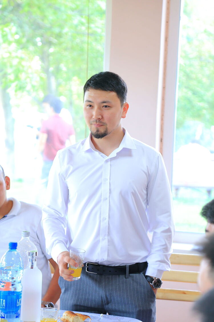  ,   Bakai, 33 ,   ,   