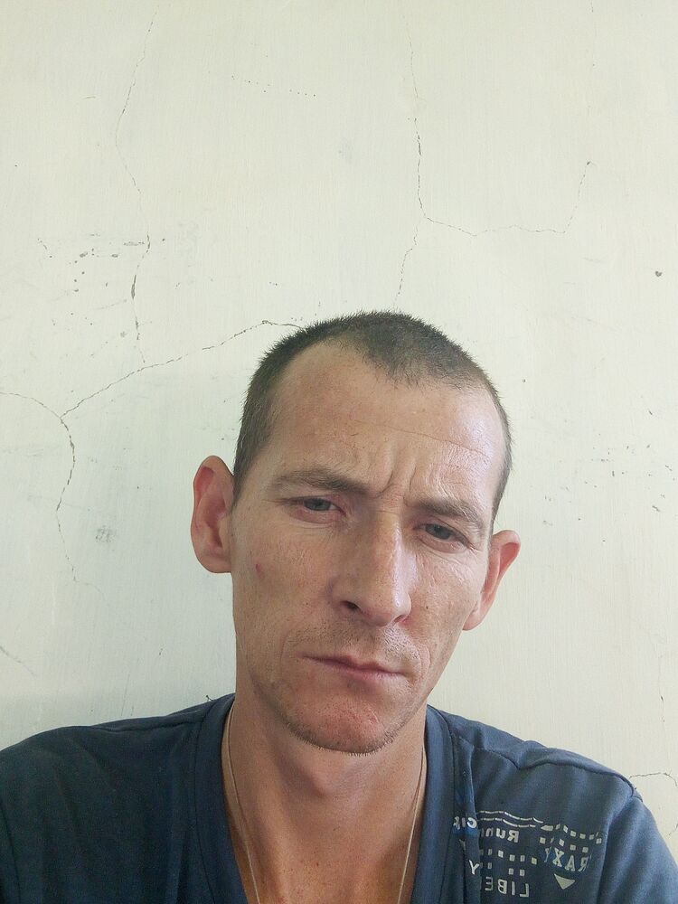  52219172  , 37 ,     