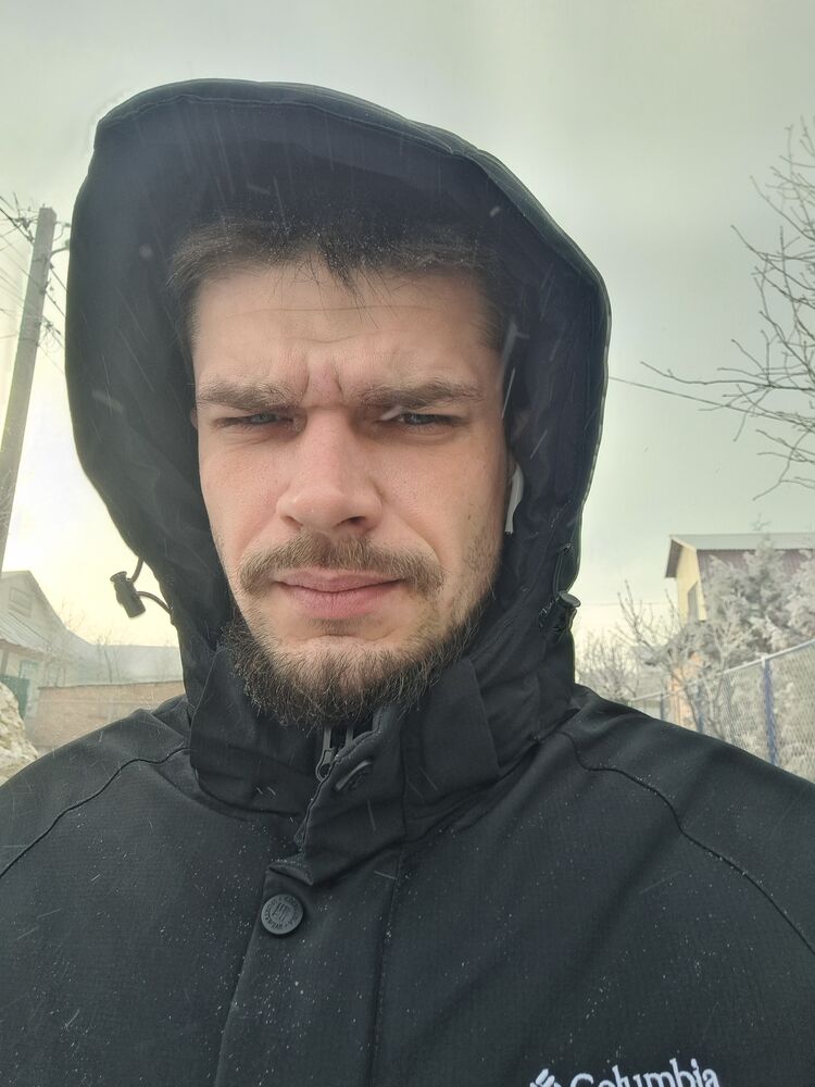  46728642  , 30 ,    