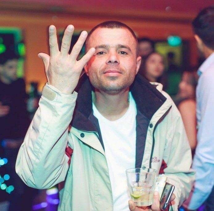  ,   Victor, 47 ,   ,   , c 