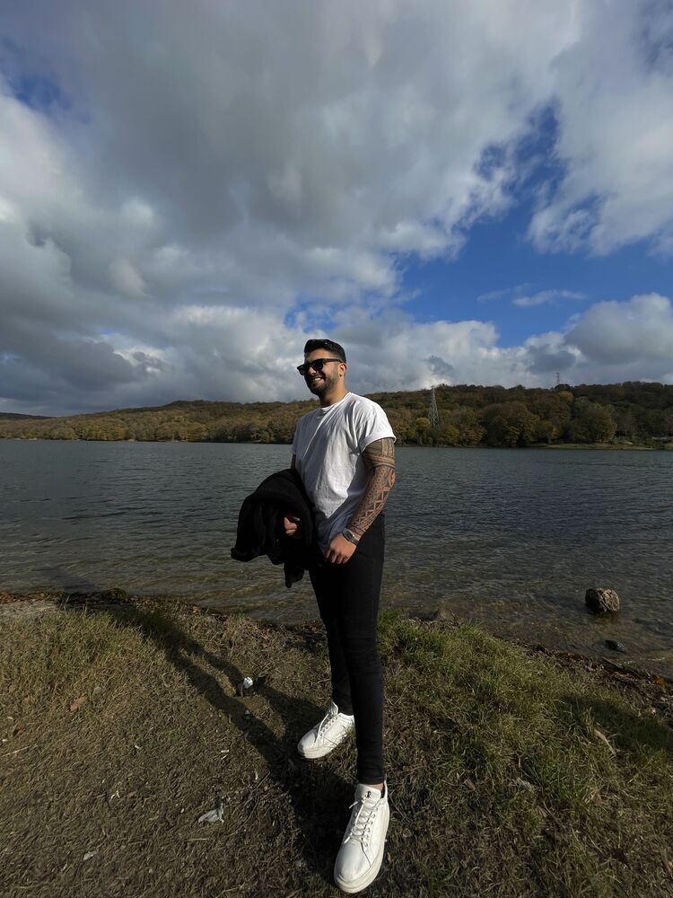  ,   Kivanc, 31 ,   ,   