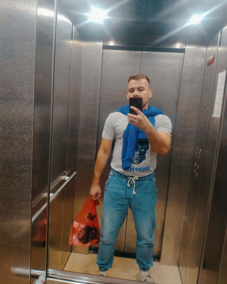 ���� 40686122 ������� Artem, 32 ����, ���� ���������� � ������������