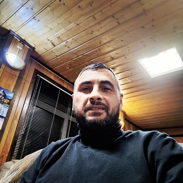  51170852  Zamin, 38 ,    
