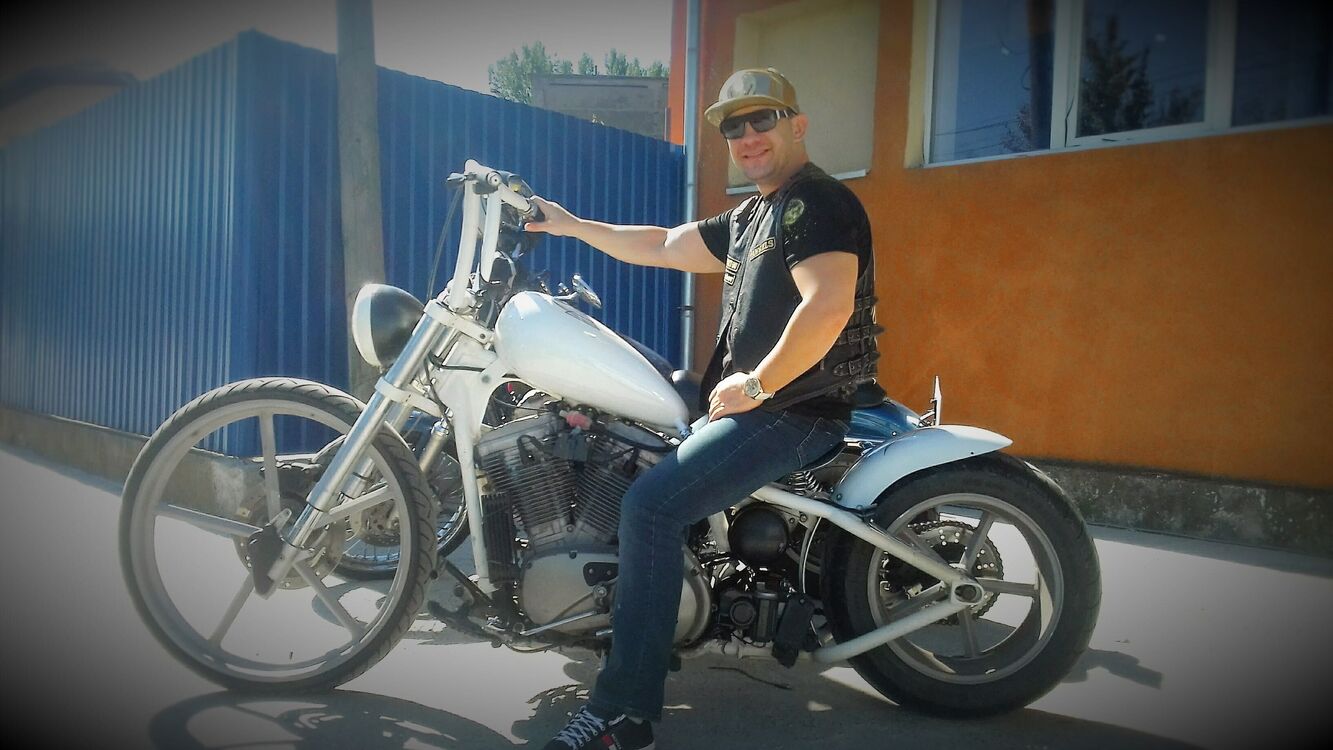  ,   Vitalij, 41 ,   ,   , c , 