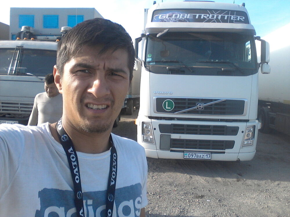  ,   Oybek, 35 ,   ,   , c 