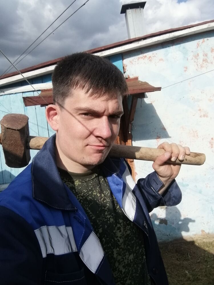 ,   Anton, 29 ,   ,   , c 