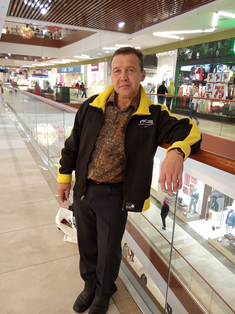  ,   Andrei, 55 ,     , c 