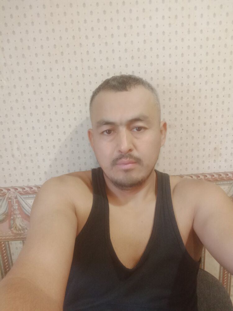  47028042  , 35 ,    