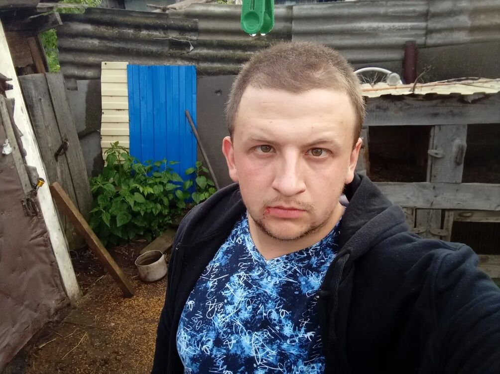  34041552  , 28 ,    