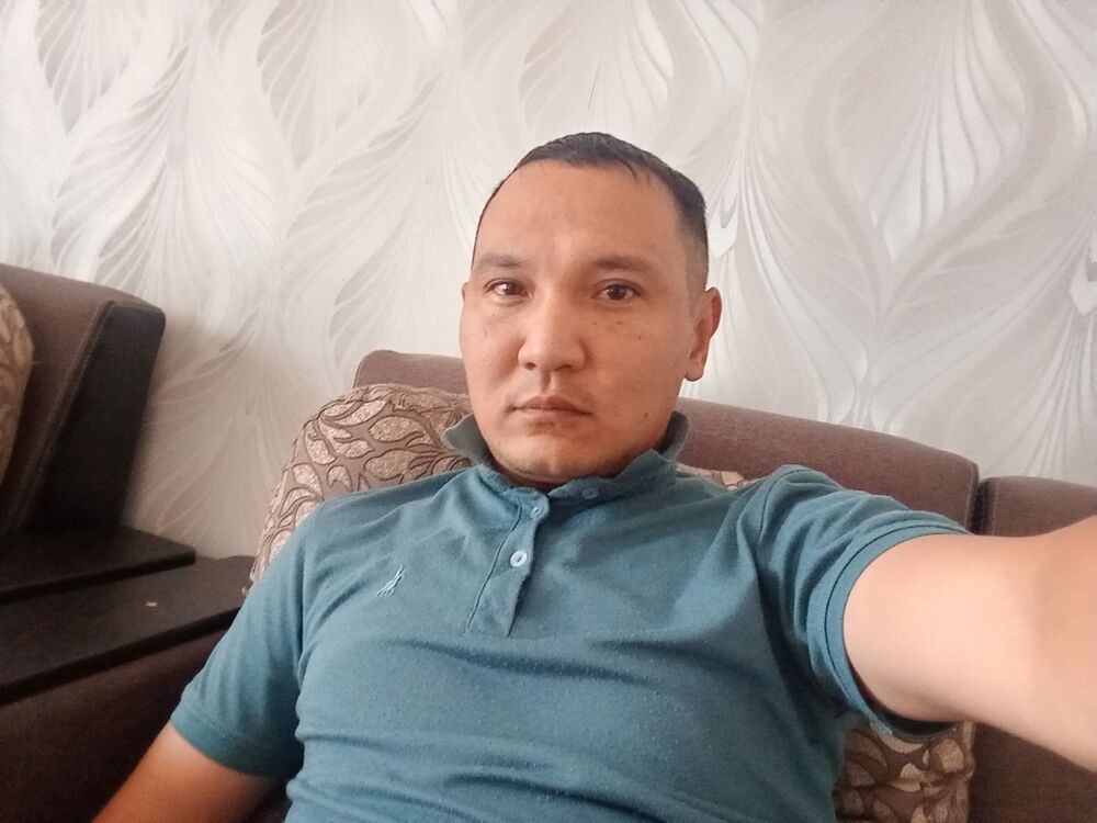  45942602  , 37 ,    