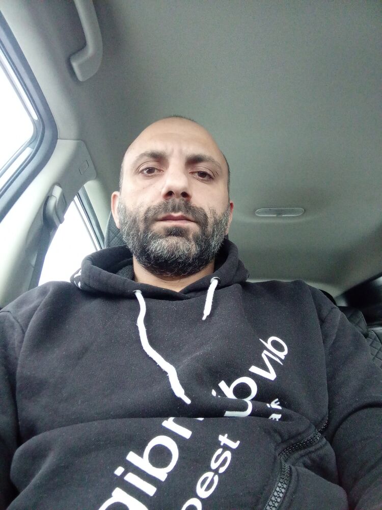  45867892  , 40 ,    