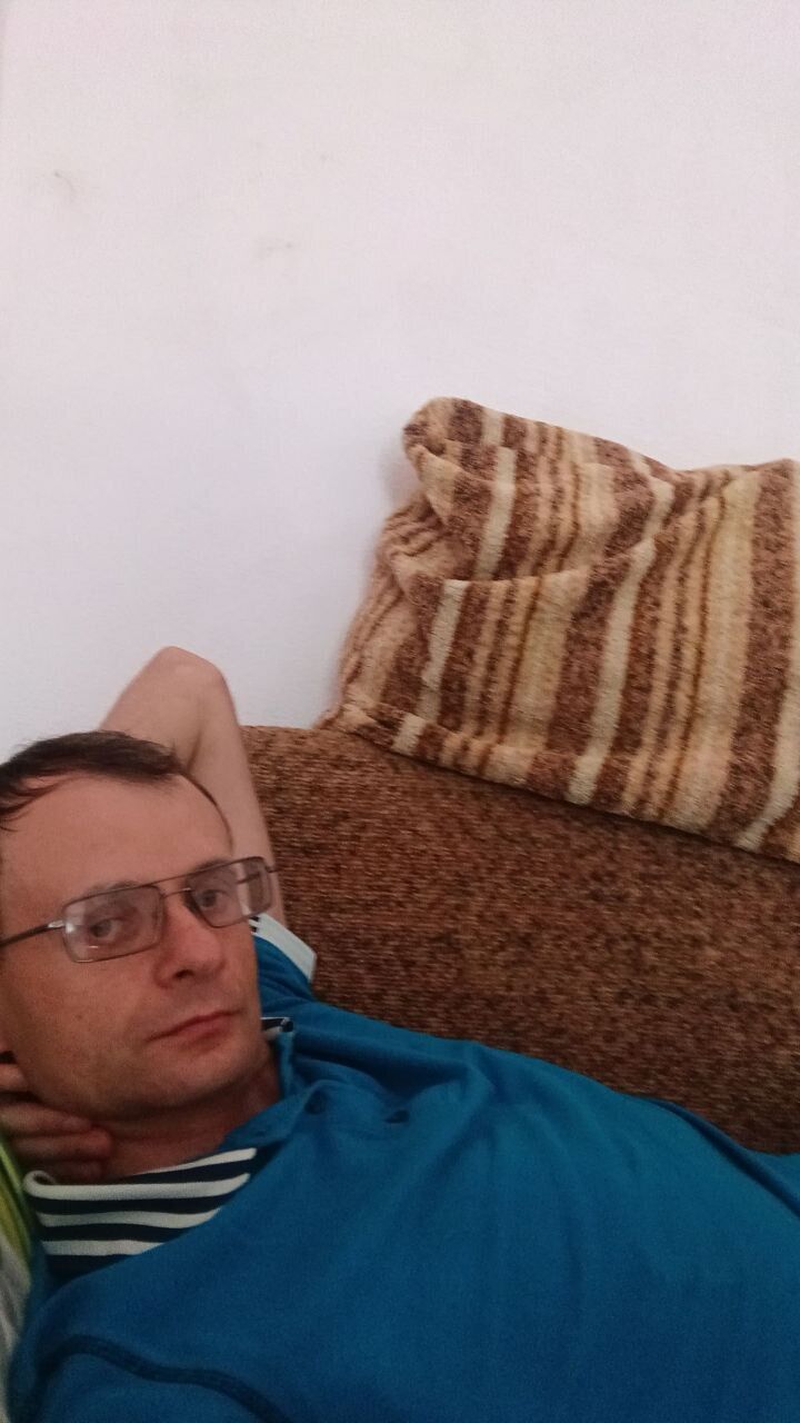 52787022  Ivan, 41 ,    