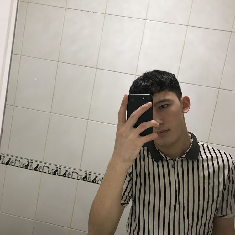  32385382  , 22 ,    -