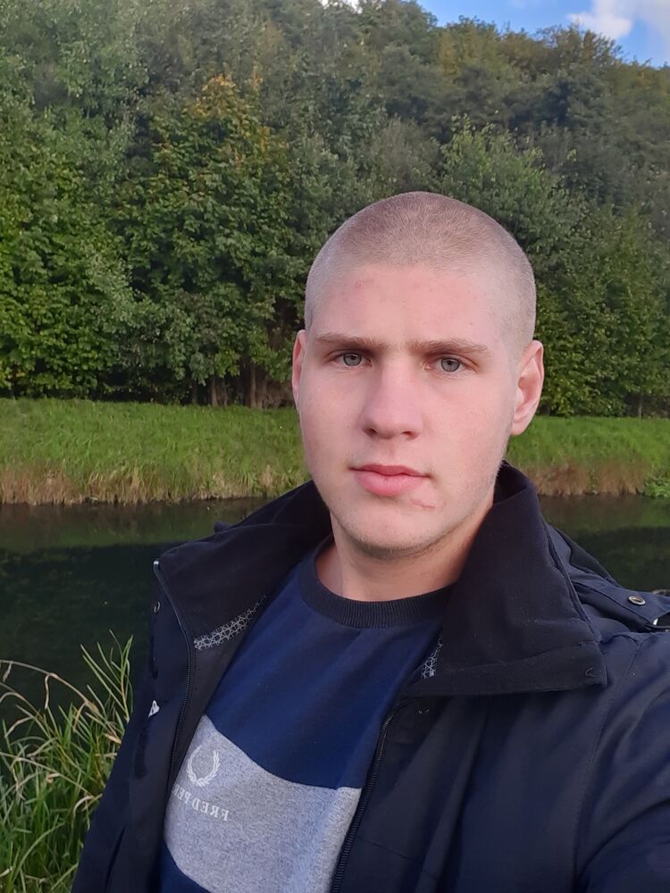 23240882  Denys, 25 ,    Kolbudy