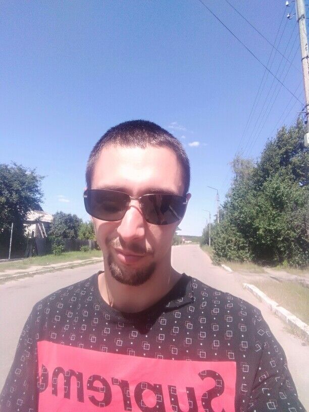  ,   Bogdan, 33 ,   ,   , c 