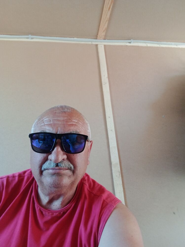  26909942  , 62 ,    