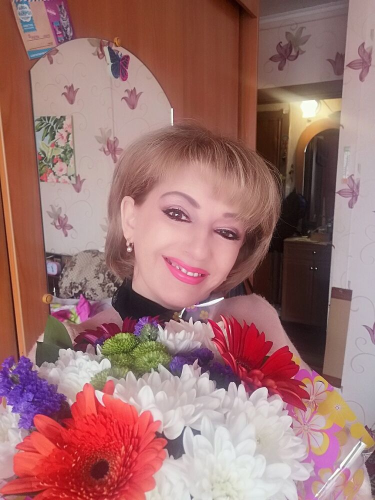 ���������� �����������, ���� ������� Lara, 50 ���, ������������ ��� ������, ����� � ���������, c�������� ���������