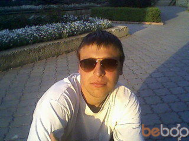  ,   Kalean, 35 ,  