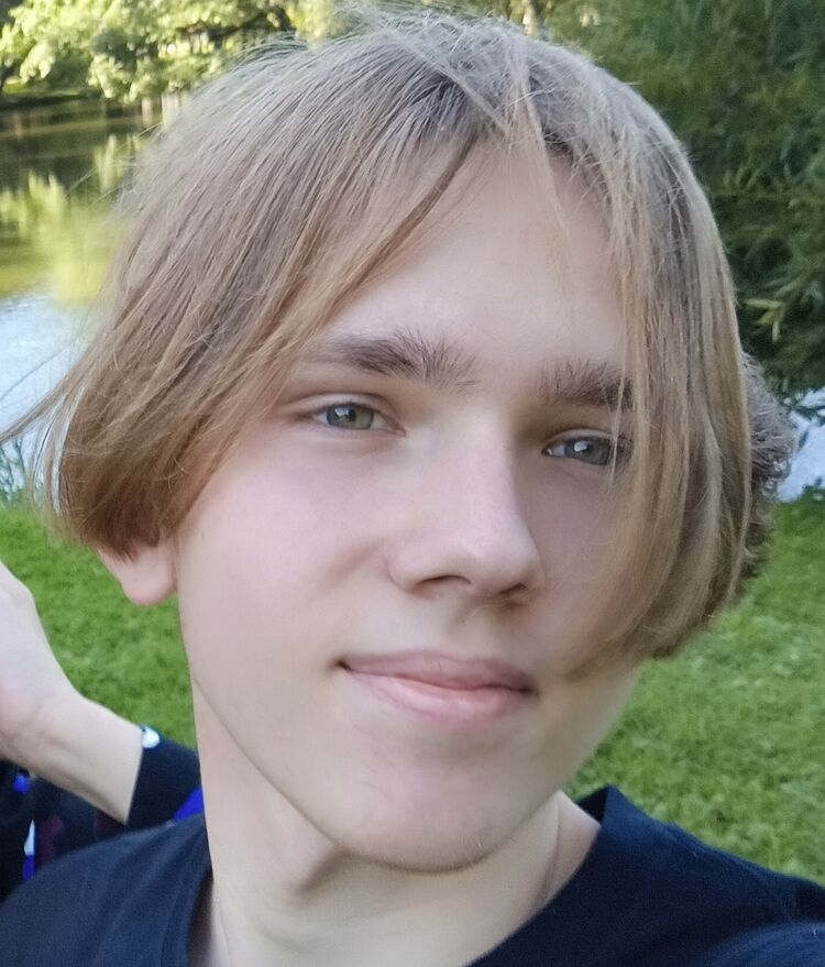  45958972  , 19 ,    -