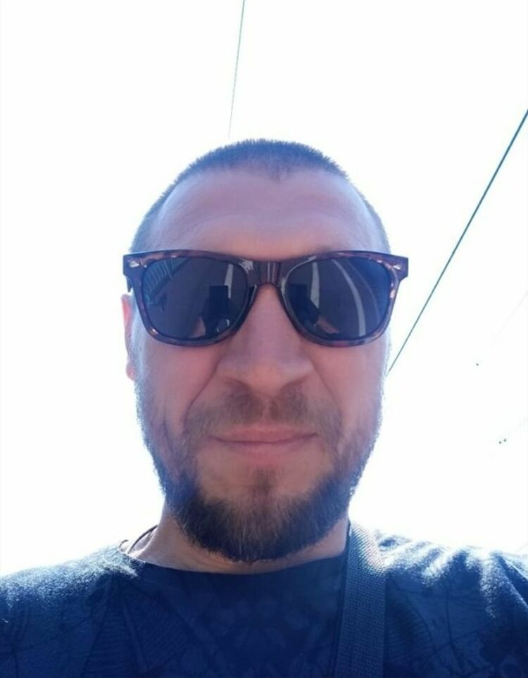  18462932  , 46 ,    