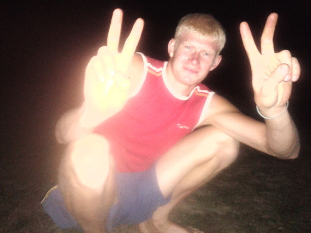  ,   Dmitrii, 34 ,   ,   , c 
