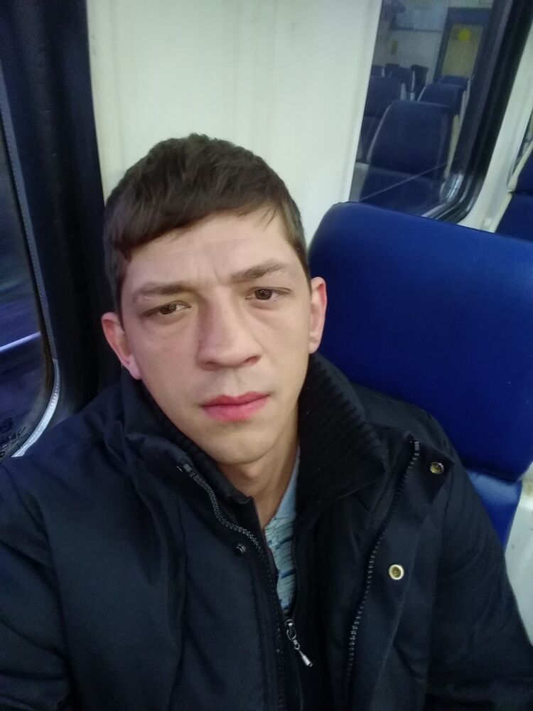  13676552  , 36 ,    