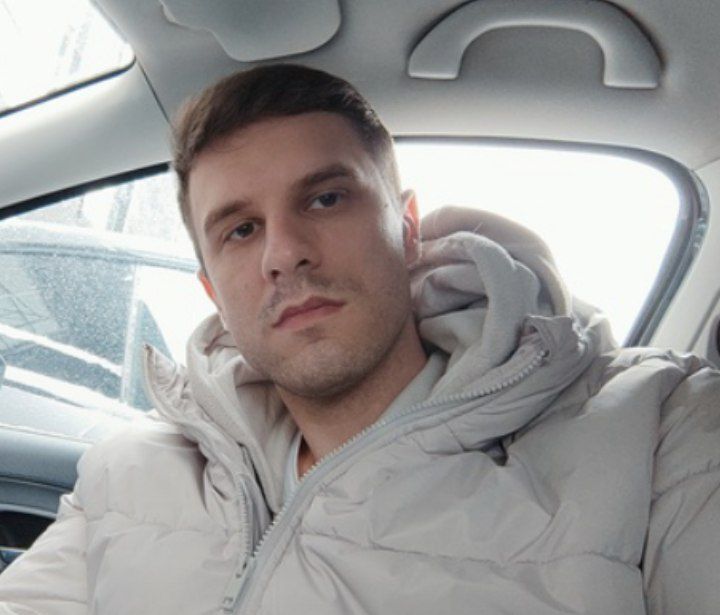  43558552  , 35 ,    -