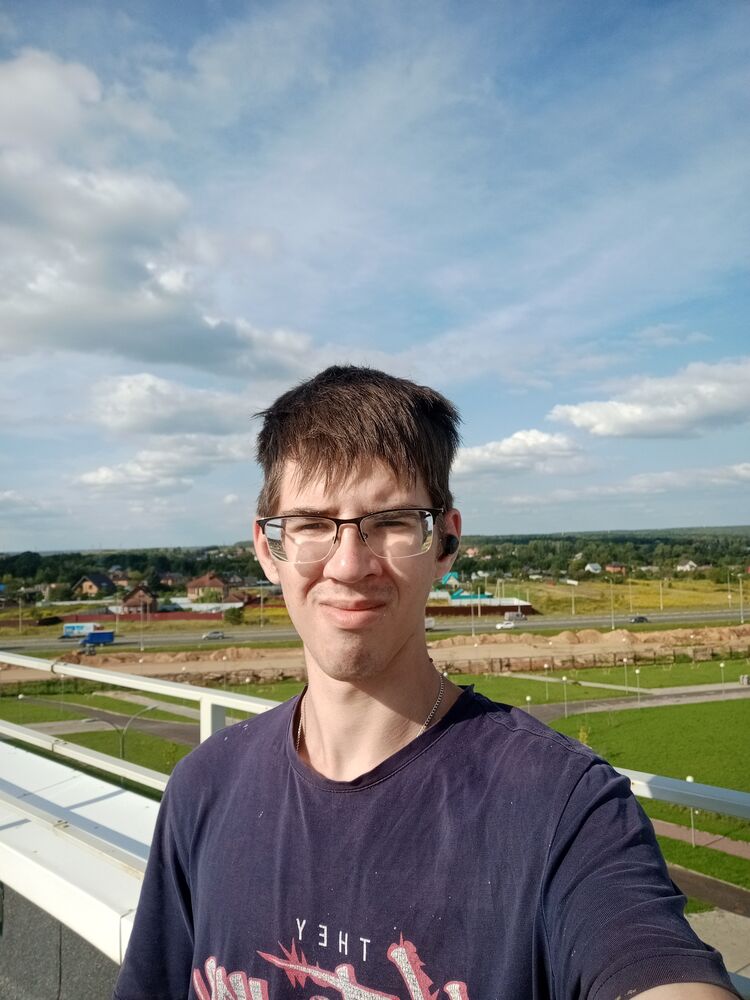  38421792  Kirill, 21 ,    