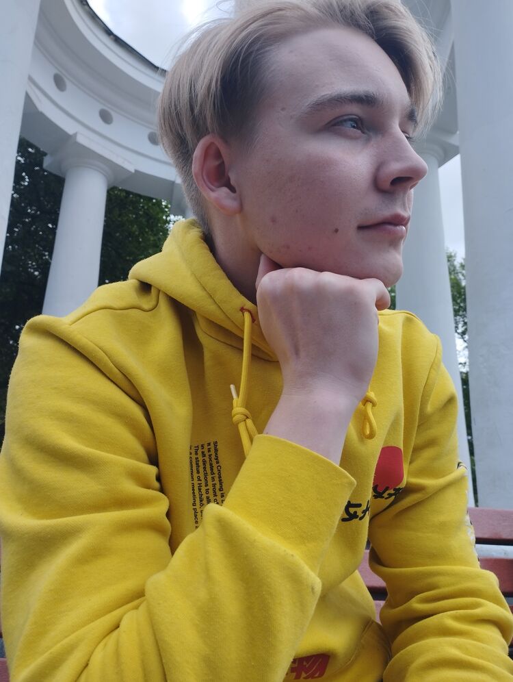  36588362  Vlad, 23 ,    