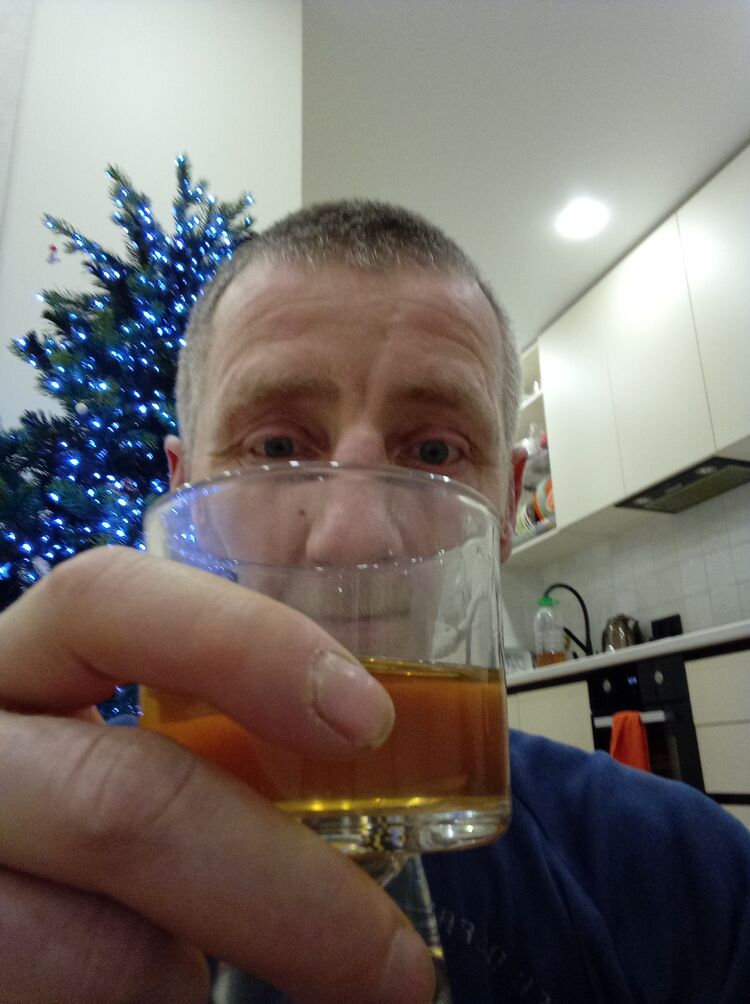  49936982  Oleg, 47 ,    -