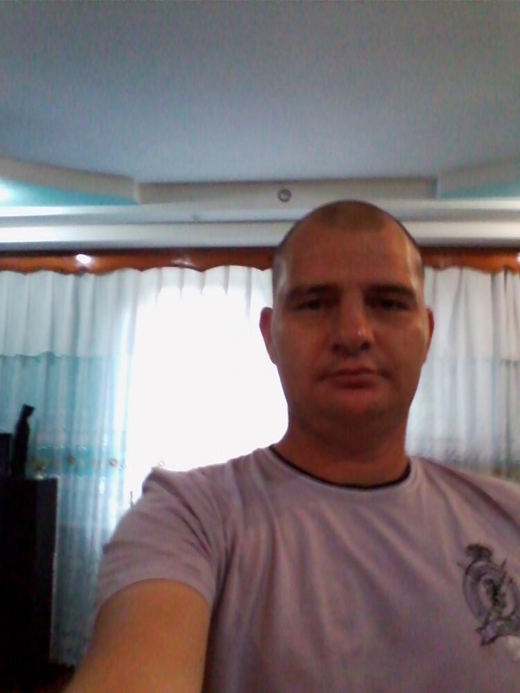  4736552  , 42 ,    