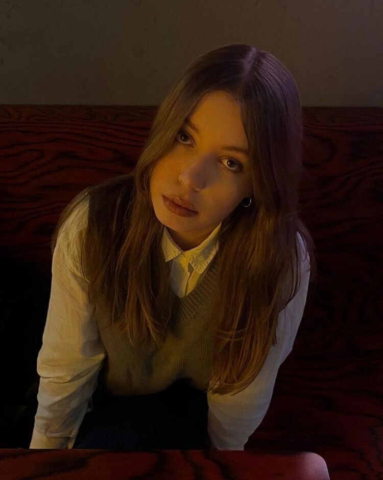  -,   , 22 ,   ,   