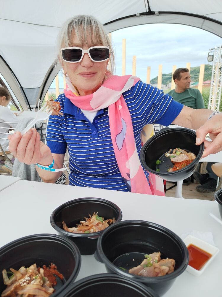  48772642  , 66 ,    -