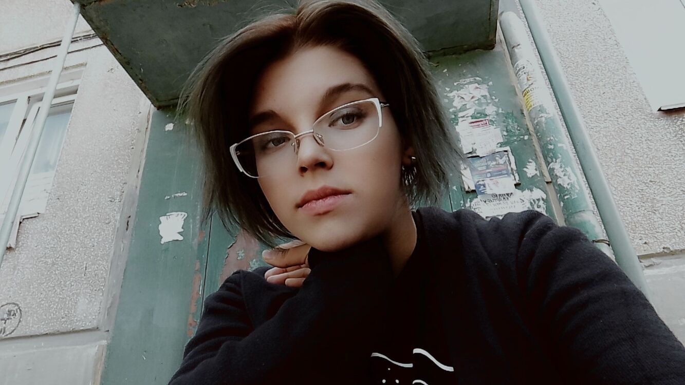  51712642  , 18 ,    